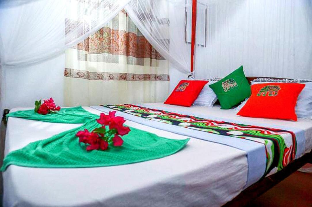 Bed and Breakfast Happy Morning Bliss Мірісса Екстер'єр фото