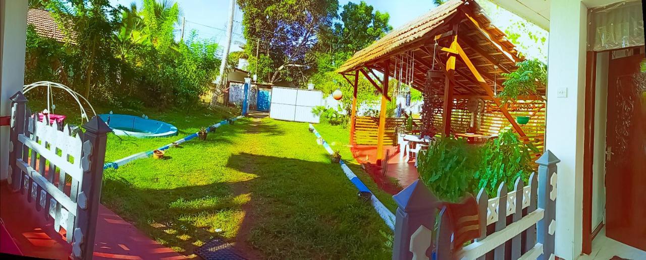 Bed and Breakfast Happy Morning Bliss Мірісса Екстер'єр фото